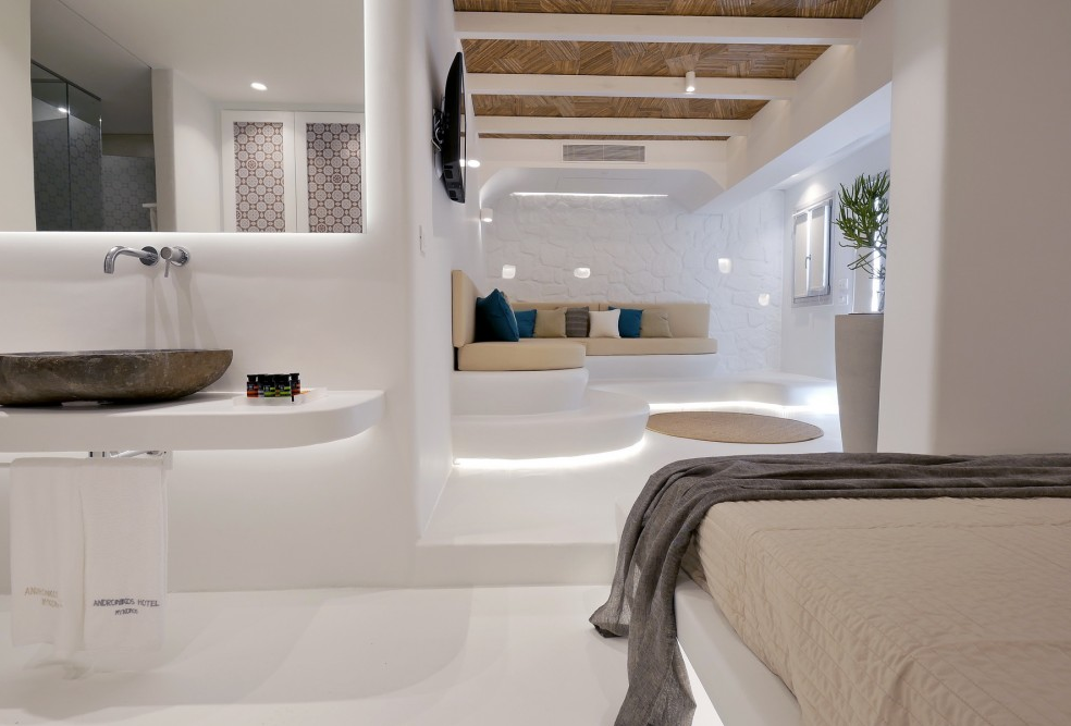 Mykonos Hotels with Private Jacuzzi- Andronikos Hotel. Superior pool view suite