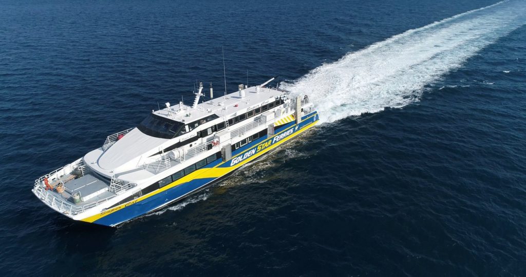 Mykonos to Santorini Fast Ferry: The Supercat ferry from Golden Star