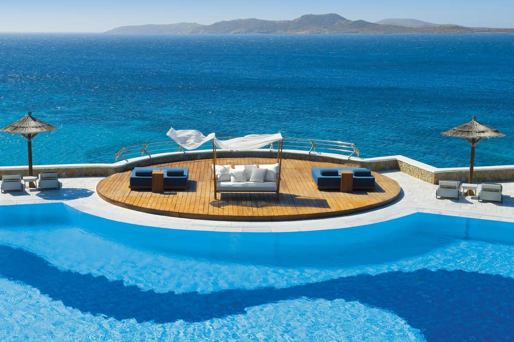 Luxury Gay-Friendly Resort In Mykonos