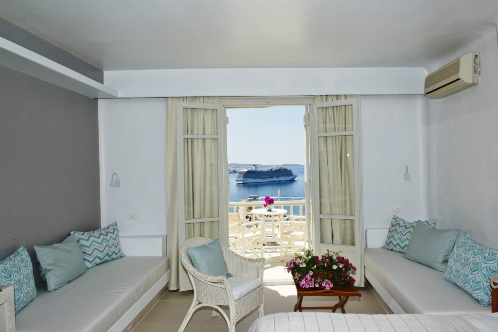 Mykonos View Hotel. Suite sea view