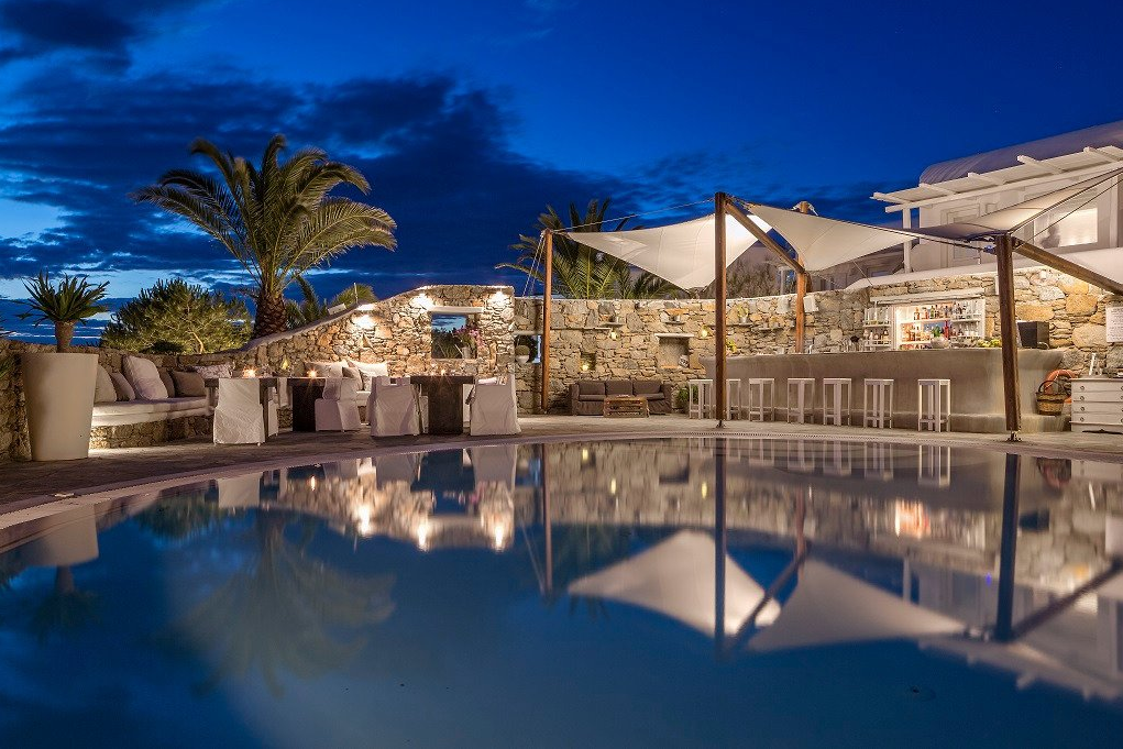 Mykonos Hotels with Private Jacuzzi- Ostraco Hotel. Pool area
