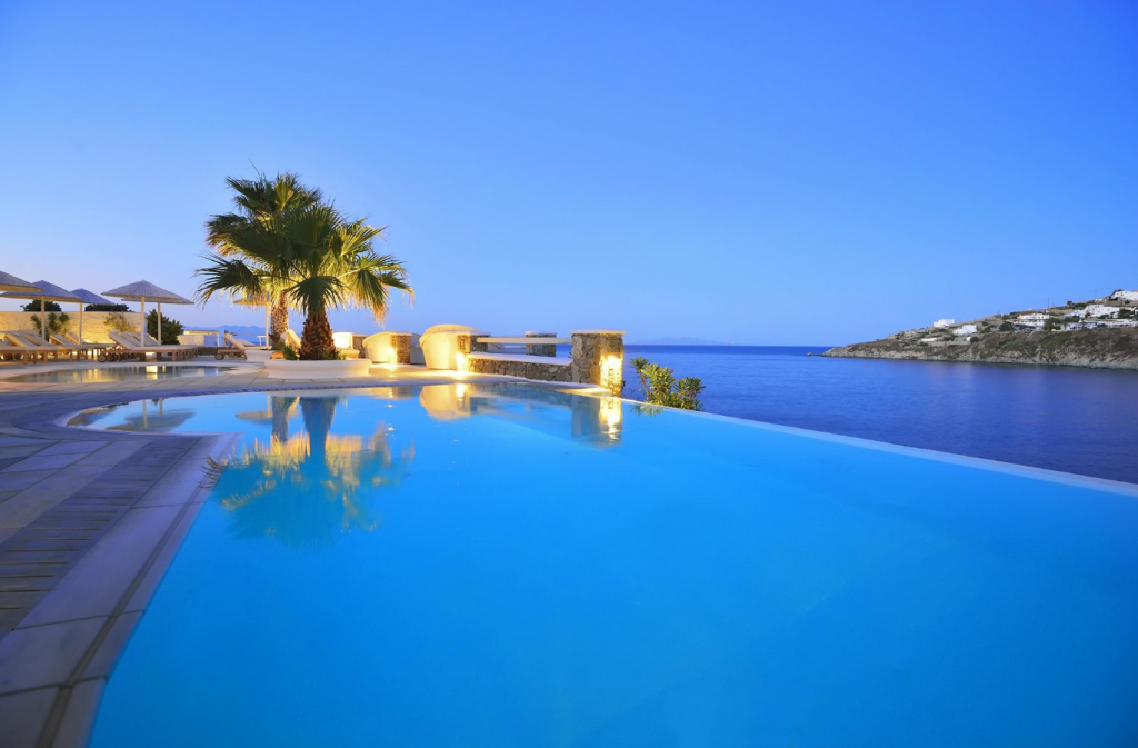 Best Mykonos hotels with infinity pools - Infinity pool at Nissaki Boutique Hotel 