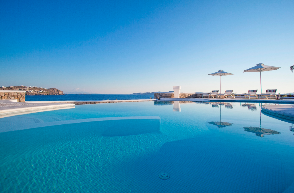 Best Mykonos hotels with infinity pools - Infinity pool at De.Light Boutique Hotel