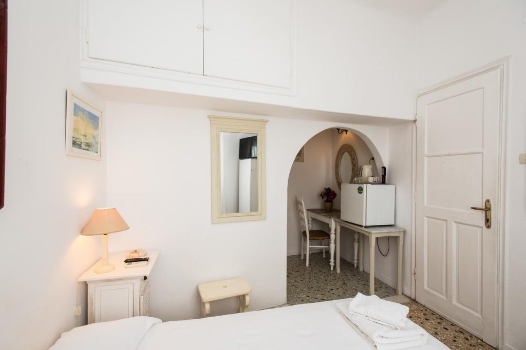 Meilleurs hôtels à Mykonos pour célibataires - Hôtel Delphines